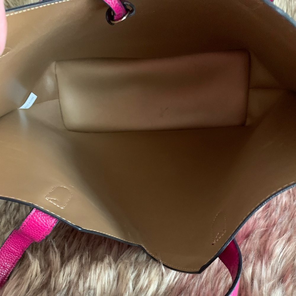 EUC fuchsia color bag. - Picture 5 of 5